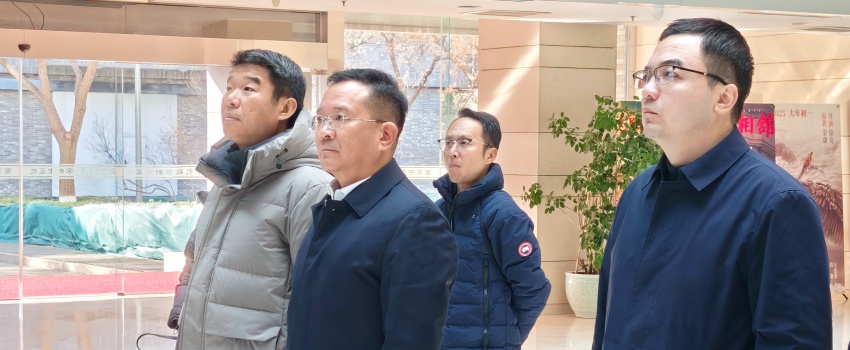 侯景濱帶隊赴中影集團(tuán)走訪交流